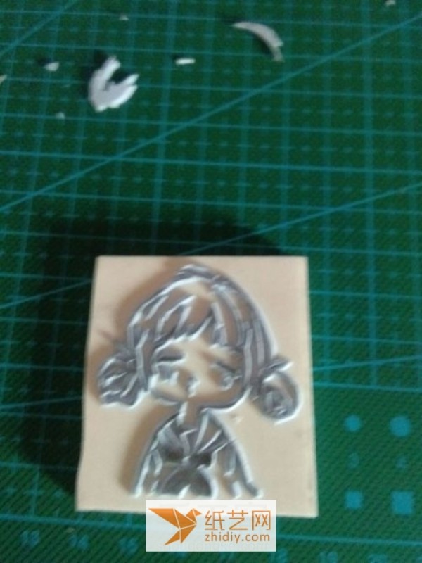 Tutorial on making rubber stamps with cute little girl cartoon patterns