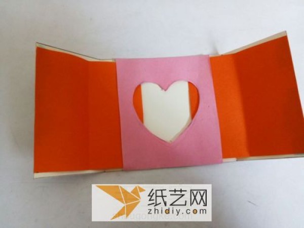 Very simple origami heart-shaped explosive mechanism box for Valentine’s Day gift