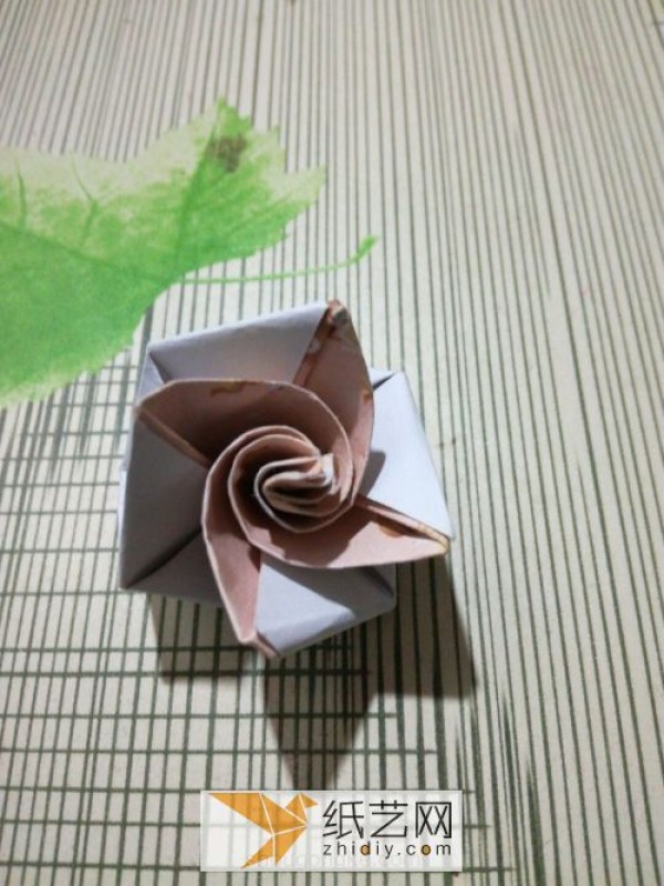 Three-minute origami roses, an emergency gift for Valentine’s Day on Chinese Valentine’s Day