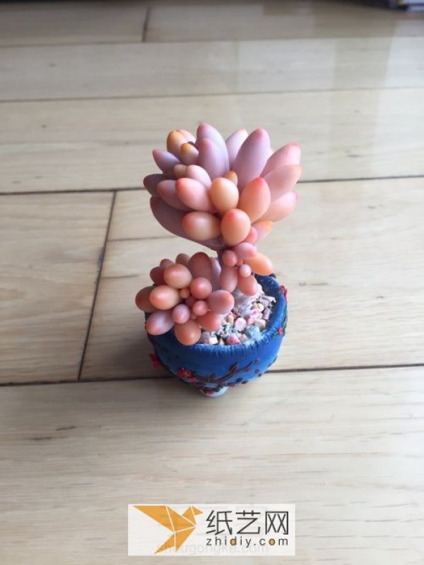 Tutorial on making succulents from ultra-light clay