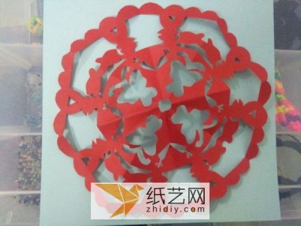 Simple and basic paper-cut window grilles, essential skills for New Year decorations