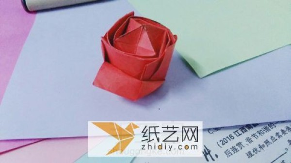 Little surprise for Chinese Valentines Day origami roses