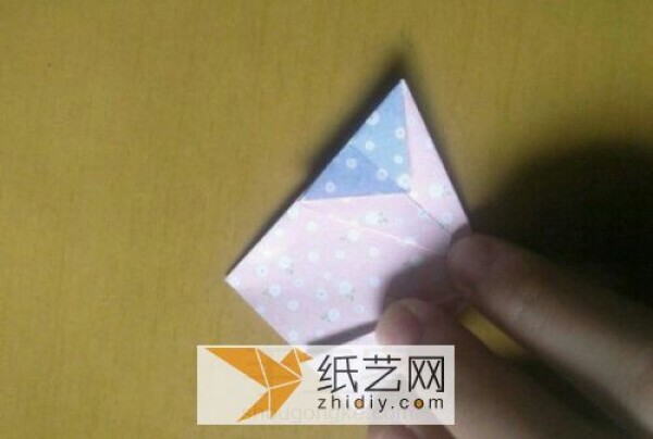 How to make origami cherry blossoms in detail