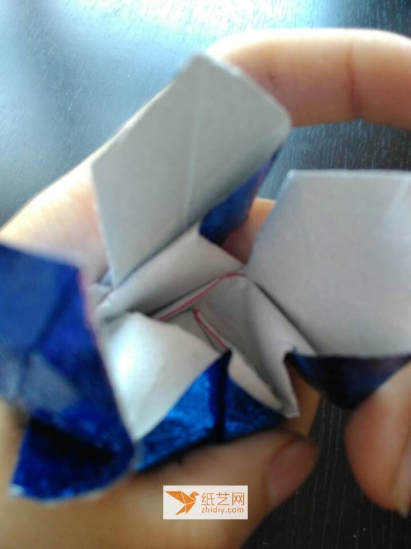 Super easy to learn tutorial on handmade origami roses (reposted)