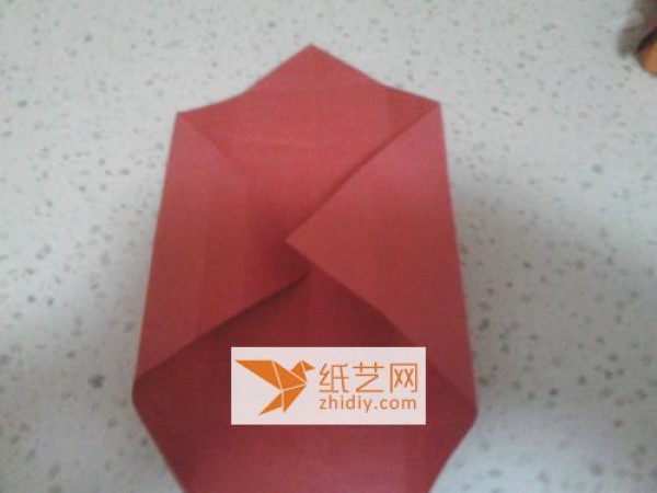 Detailed origami tutorial for handmade origami maple leaf box for Teachers Day