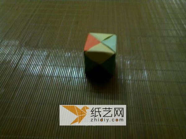 Tutorial illustration of origami cube made from sticky notes Bao Jiao Bao Hui