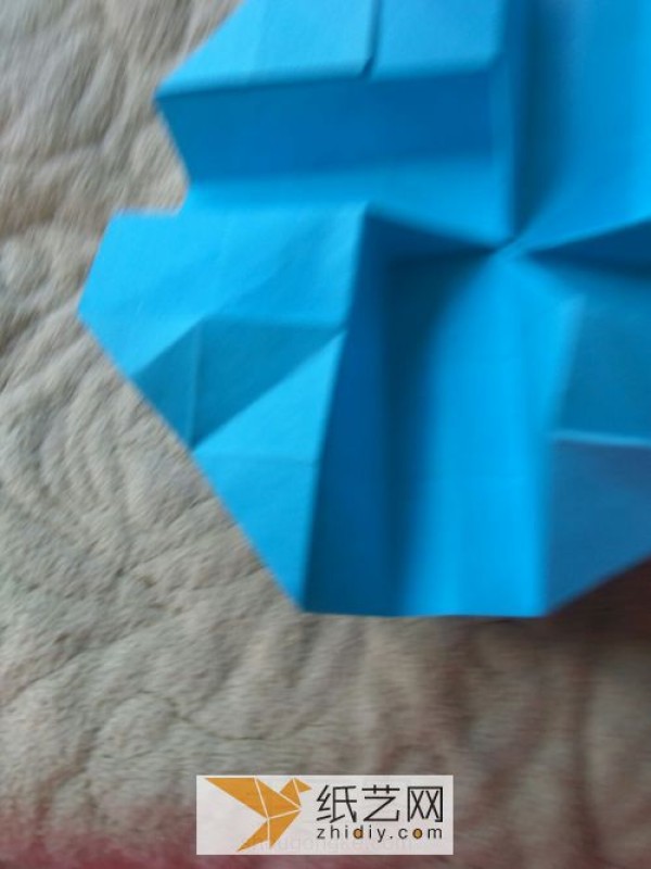 Improved Kawasaki Rose Folding Illustrated Tutorial. Actual photos teach you how to fold paper roses.