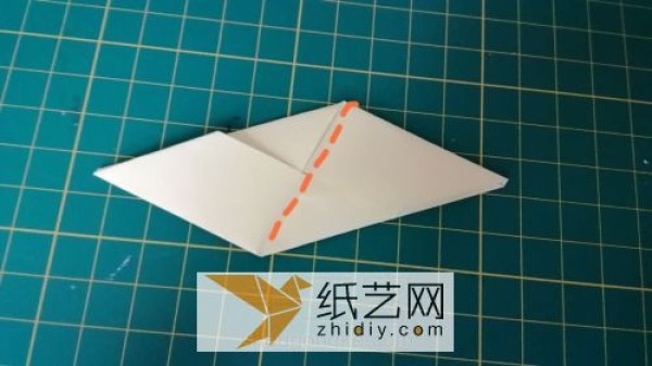 Cute origami rice dumplings, a small decoration for the Dragon Boat Festival