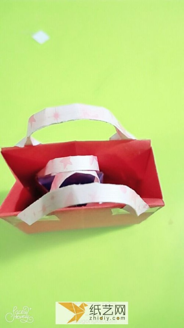 Cute, small and exquisite origami handbag, Children’s Day play house props