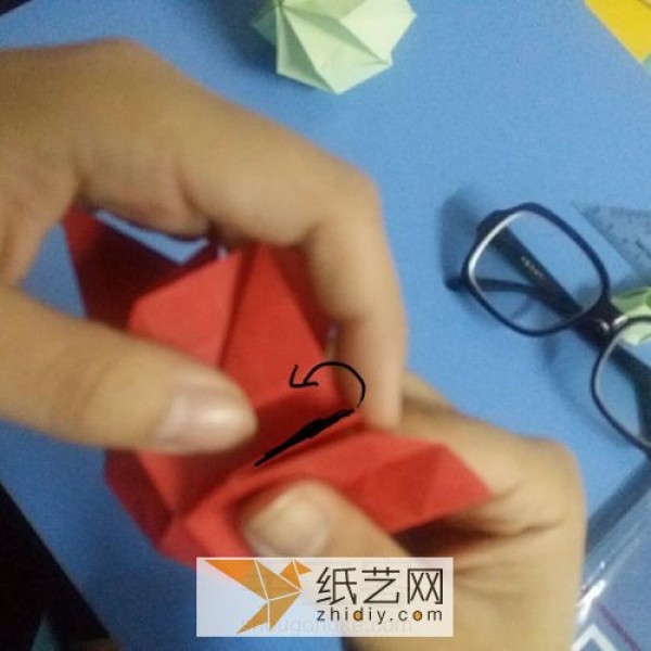 How to fold handmade origami roses suitable for Mother’s Day gifts