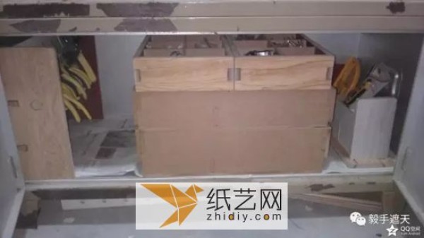 Production of storage boxes and storage racks for household essentials