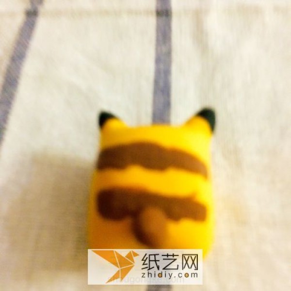 Pikachu key chain made of ultra-light clay Pokemon is eternal love