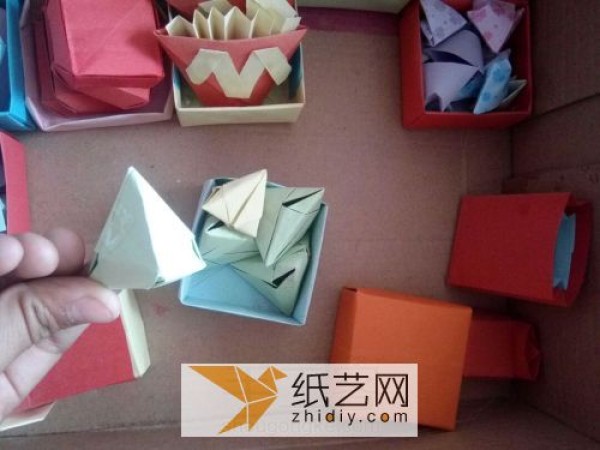 How to make origami bread with children’s handmade play house props