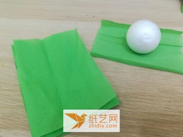 Super simple children’s handmade crepe paper flower making tutorial. The Christmas decoration classroom is very good.