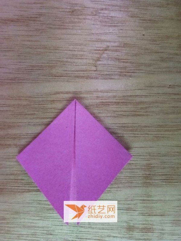 Simple handmade origami fish, easy to follow simple tutorial