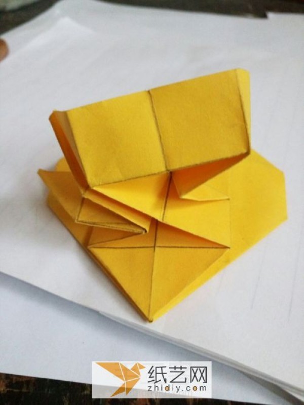 Mothers Day Gift Handmade Collection teaches you how to make a three-dimensional spring origami heart using an exploding box mechanism