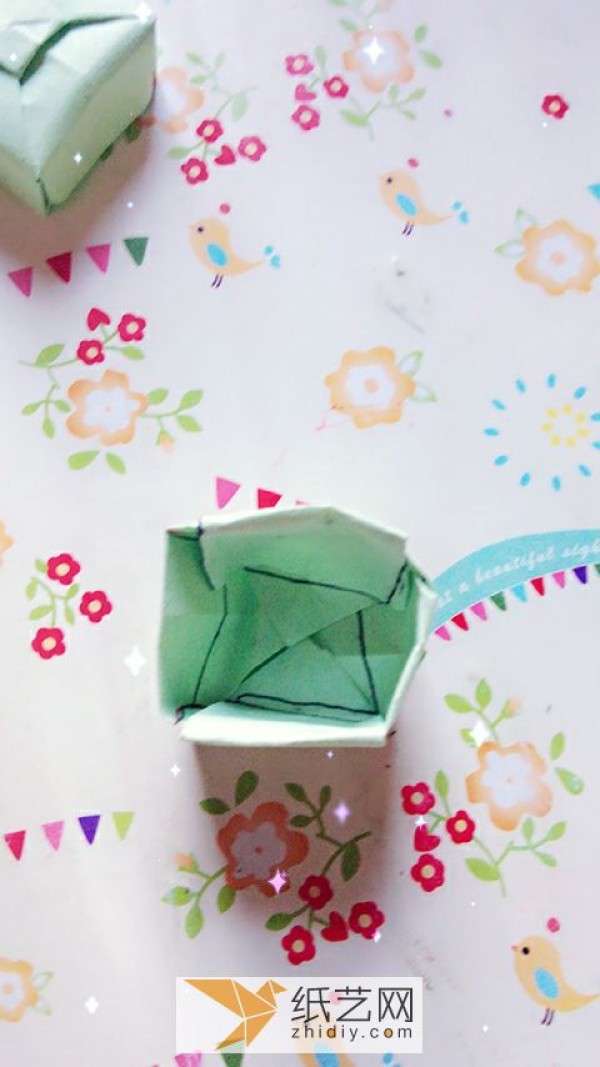 Illustrated tutorial on origami butterfly box How to make a creative storage box