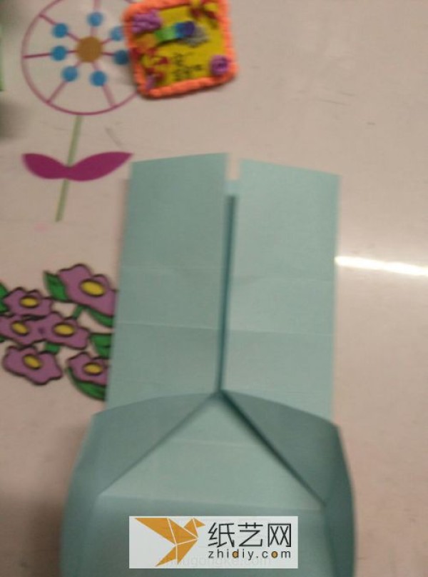 I want to put my Qixi Valentine’s Day gift in a heart-shaped origami box