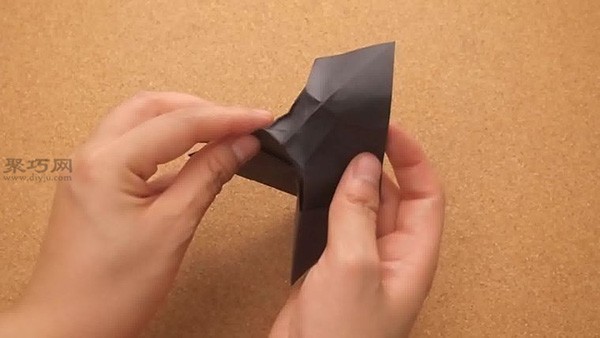 Double-sided heart-shaped folding method How to fold a heart-shaped paper with picture tutorial