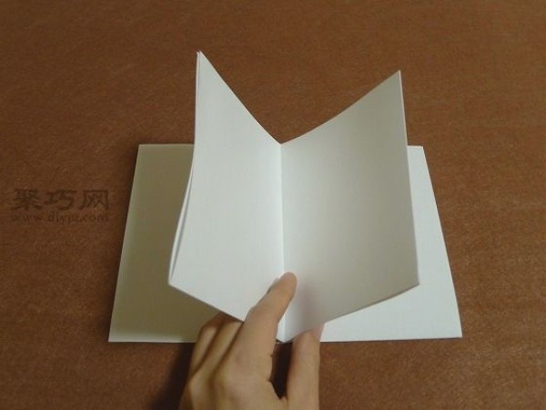 DIY your own small notebook Super simple origami booklet illustrated tutorial