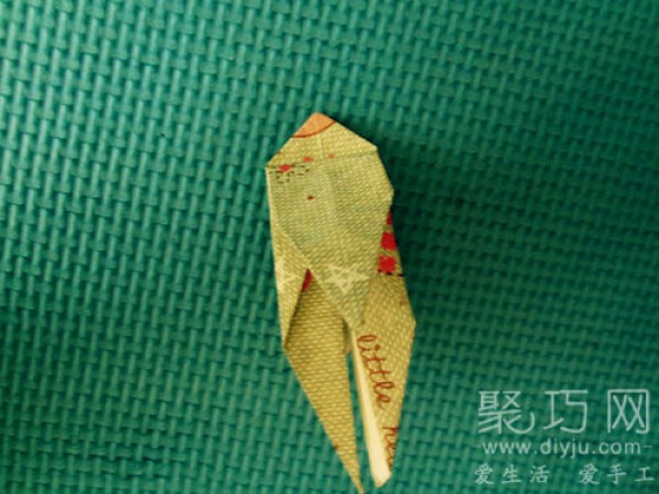 How to fold a paper crane How to fold a paper crane