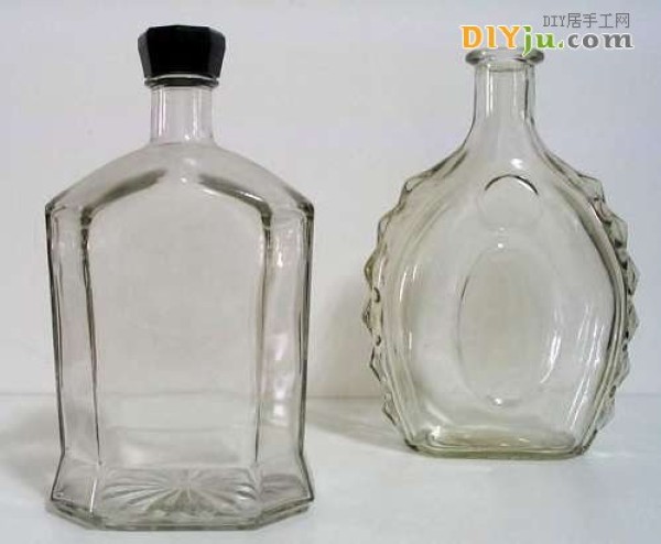 Use old bottles in new ways. Turn old wine bottles into treasures and make beautiful DIY table lamps.