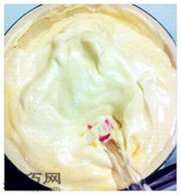 How to make soft and non-cracking chiffon cake without failure. Ingredients ratio of eight-inch chiffon cake.