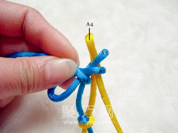 How to braid Tuanjin Knot. Illustration of the double-line braiding method of solid six-ear Tuanjin Knot in Chinese knot.