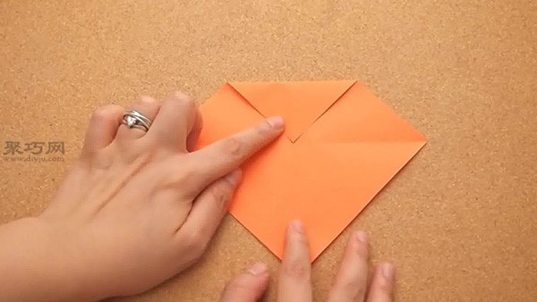 Simple heart-shaped folding method. How to fold a heart shape with paper tutorial illustration.