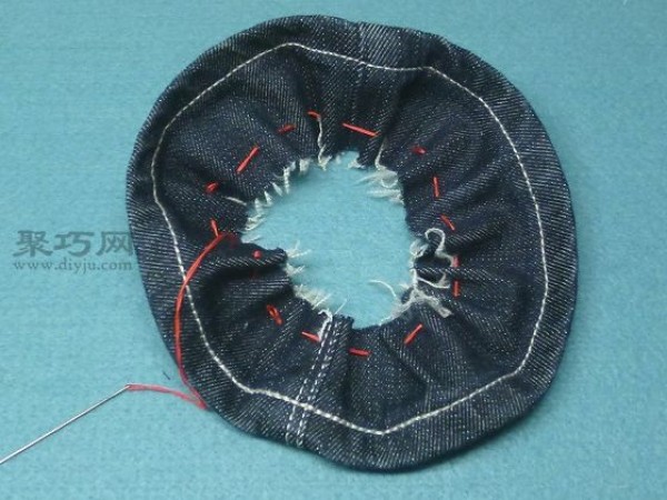 Jeans handmade modification tutorial teaches you how to make exquisite denim floral decorations