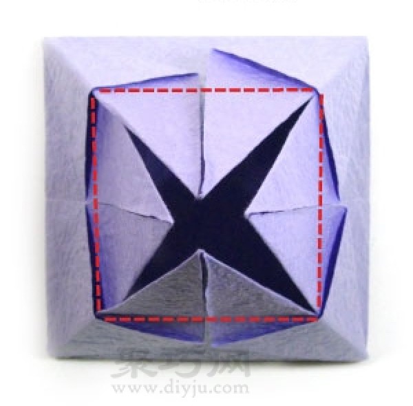 Illustration of the steps of handmade origami star box