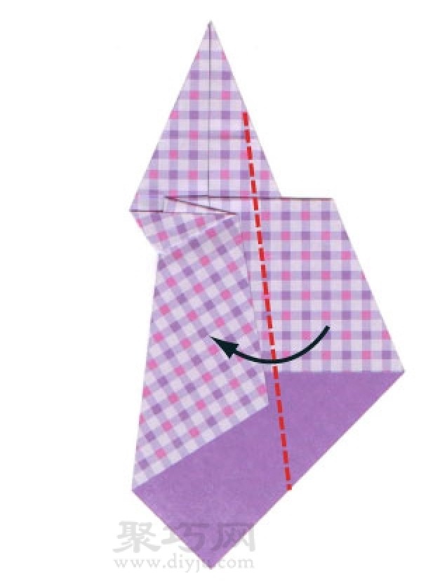 Simple origami tie folding method for small classes, allowing children to easily learn to fold ties