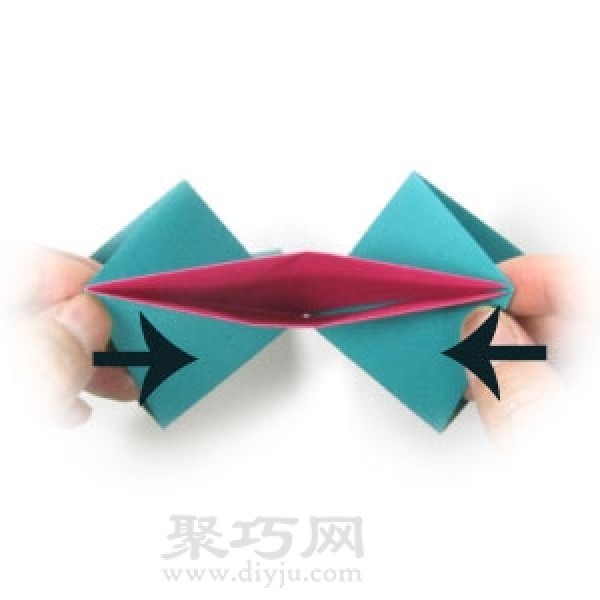 Illustration of handmade origami three-dimensional star folding method