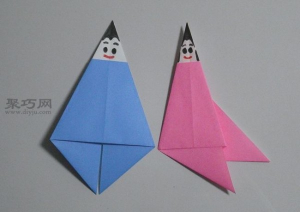 Fun cartoon origami tutorial for children. Simple origami folding method for children.