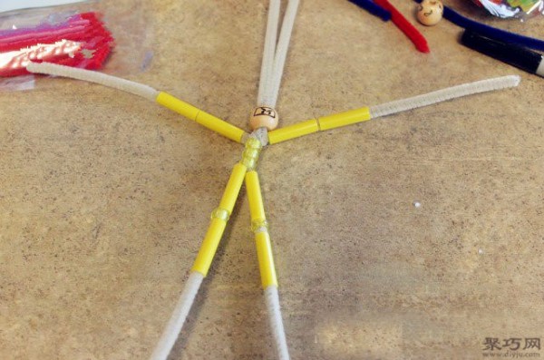 Tutorial on making handmade cartoon character Naruto with hair roots and straws