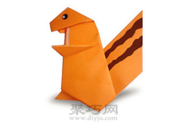 Nut-loving squirrel origami tutorial