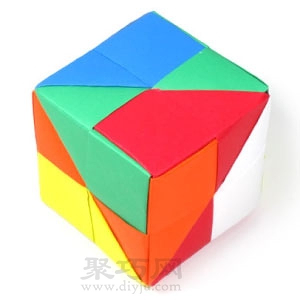 How to fold a three-dimensional paper Rubiks Cube? Illustrated tutorial on Rubiks Cube origami method