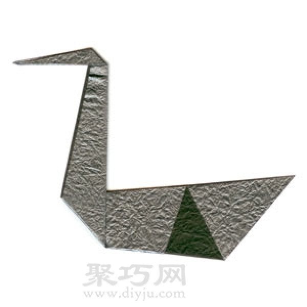 Steps to fold handmade origami swan