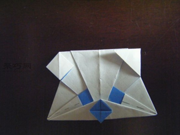 Giant panda hand-folded paper art creative three-dimensional giant panda origami tutorial