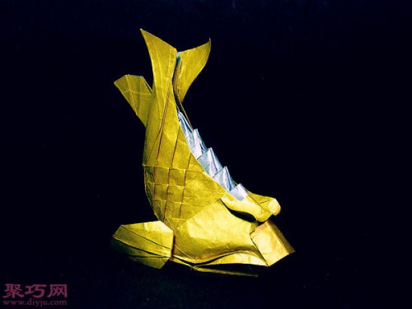 A collection of beautiful 3D origami angels, roses and high heels