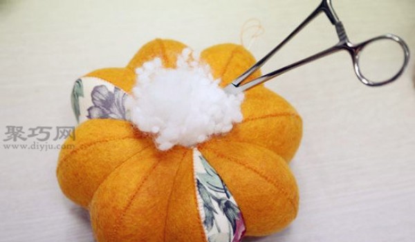 Handmade fabric doll making 6 steps to learn to make pumpkin dolls