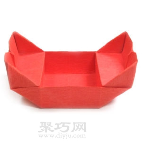 Simple illustration of origami gondola boat