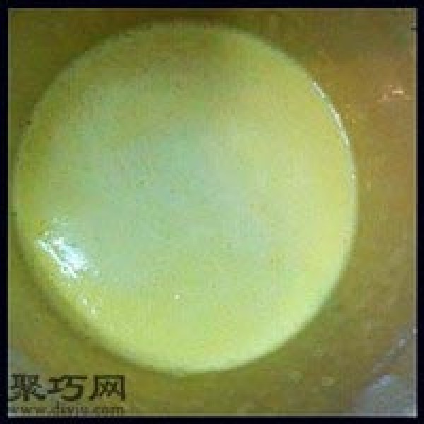 How to make chiffon cake using rice cooker. Illustration of making rice cooker cake.