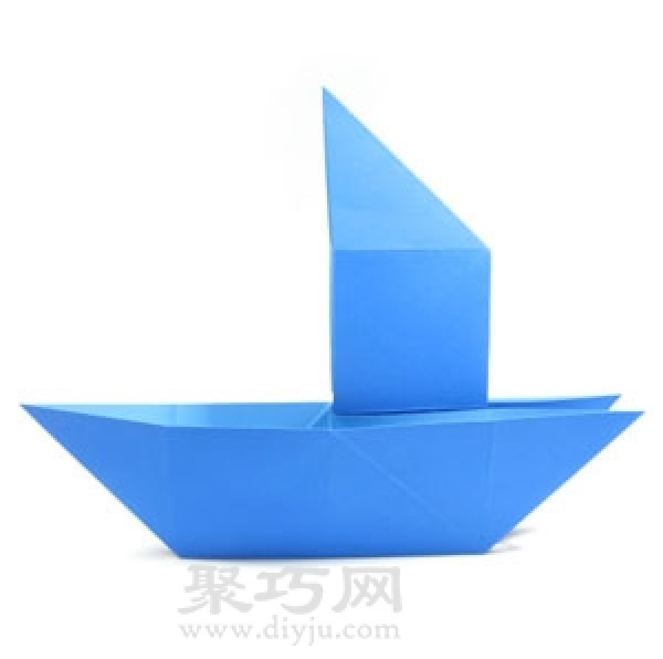 Tutorial on handmade origami magic sailboat. Use it to perform a little magic.