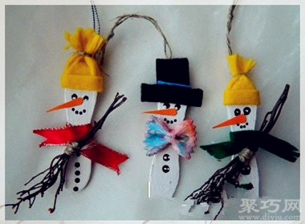 DIY painted snowman on ice cream sticks, creative production tutorial for turning waste into treasures with ice cream sticks