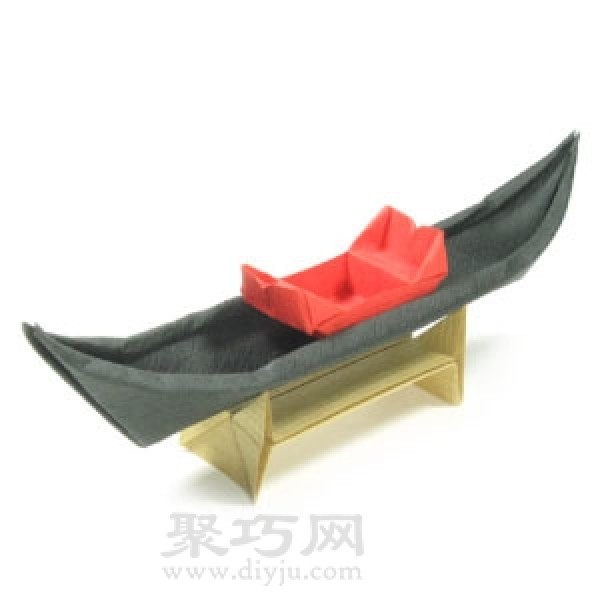 Simple illustration of origami gondola boat