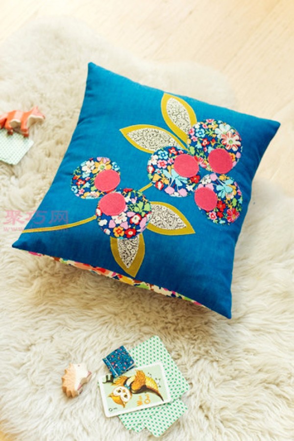 How to make DIY pillow? Illustration of how to make an ethnic style square pillow