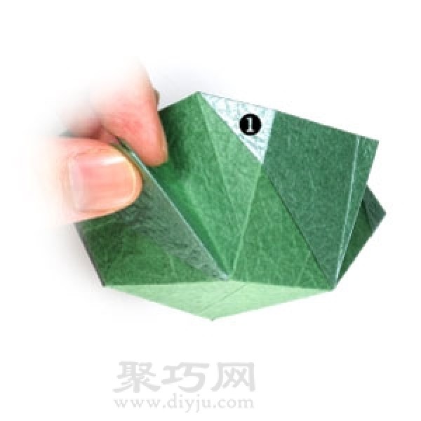 Simple origami square box folding method