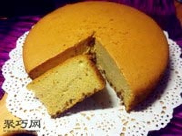 How to make 8-inch red date chiffon cake. Secrets of baking sweet date chiffon cake.