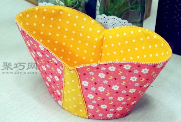 Handmade storage baskets teach you how to DIY fabric storage baskets